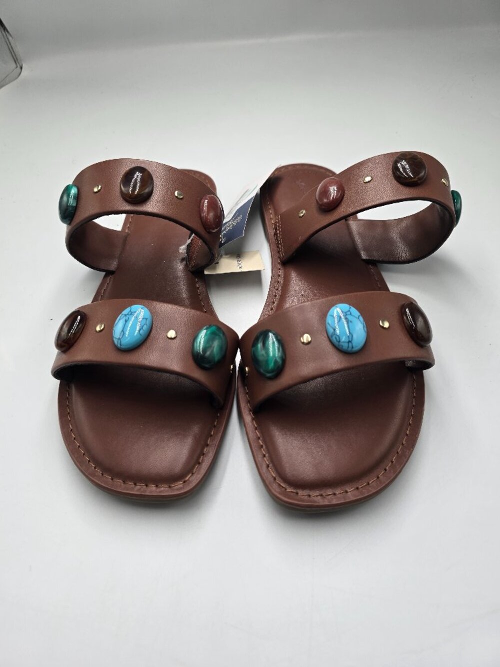 Universal Thread Sandal